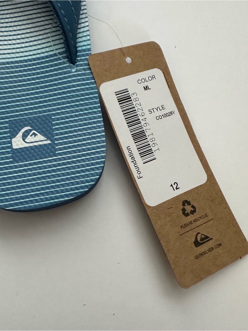 Quiksilver Boys Blue Gradient Stripe Flip Flops - Picture 2 of 3